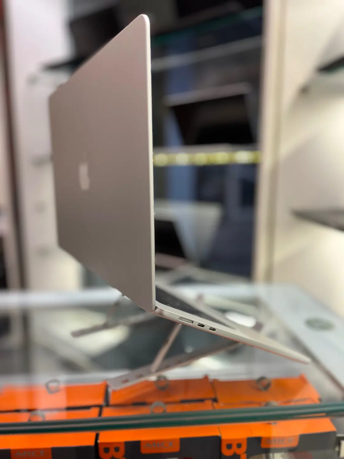 Macbook air m2 (  15  ) inch|رایانه همراه|تهران, فلسطین (میدان انقلاب)|دیوار