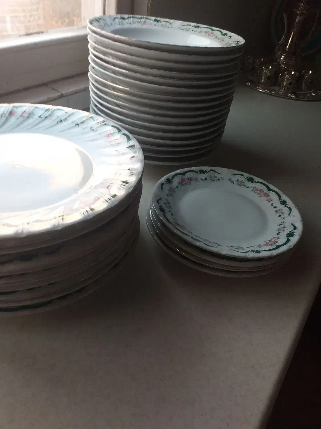 ظروف چینی ۳۰ عدد|ظروف سرو و پذیرایی|تهران, ائمه اطهار|دیوار