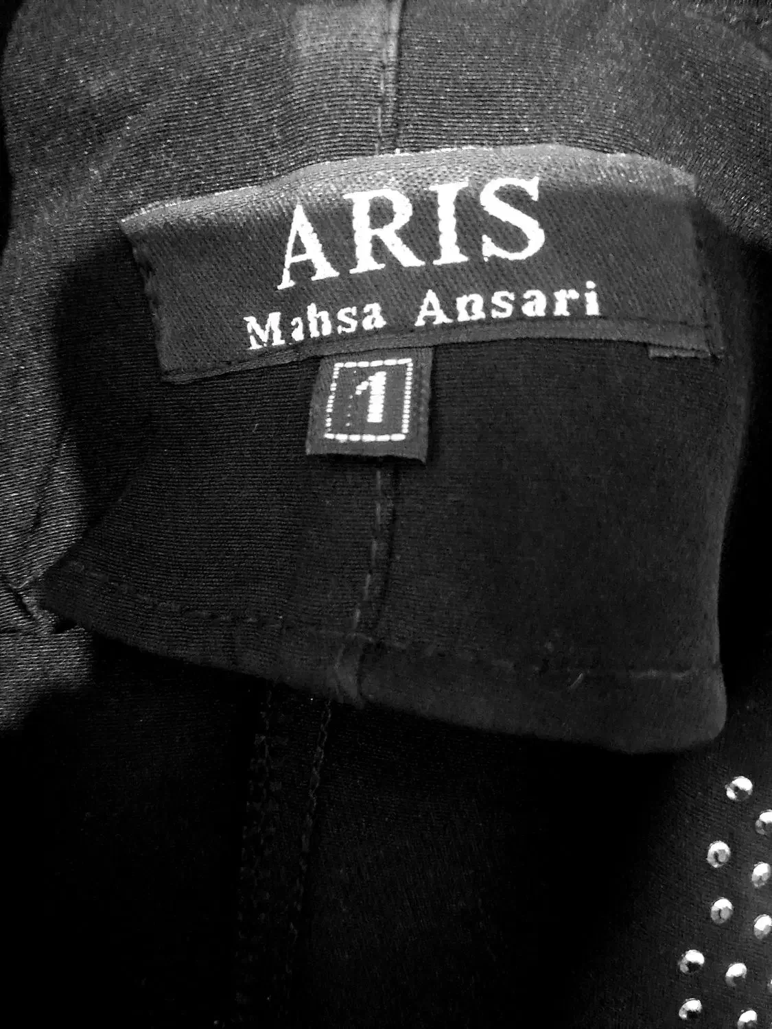 کت مشکی|لباس|قم, ولیعصر|دیوار