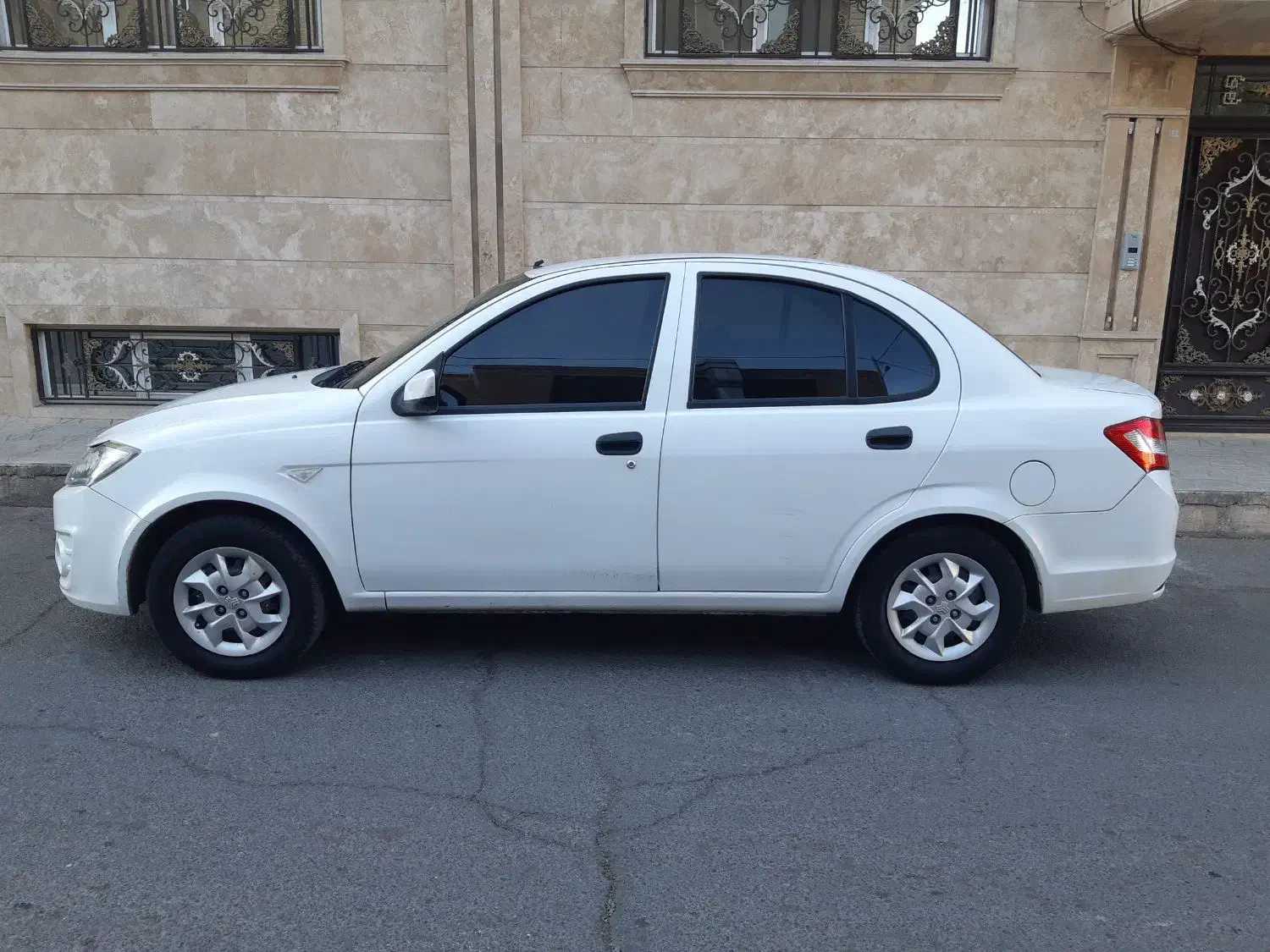 ساینا EX مدل ۹۸ بی رنگ|خودرو سواری و وانت|قم, وادی السلام|دیوار