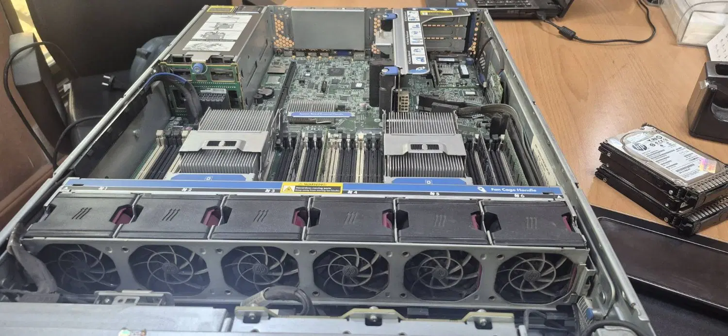 server hp ProLiant DL380p Gen8|مودم و تجهیزات شبکه|تهران, قبا|دیوار