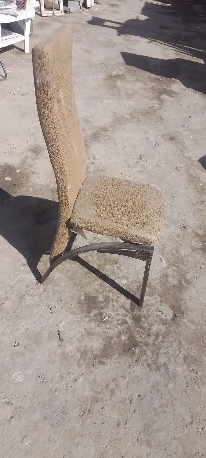 صندلی|صندلی و نیمکت|قم, قلعه کامکار|دیوار