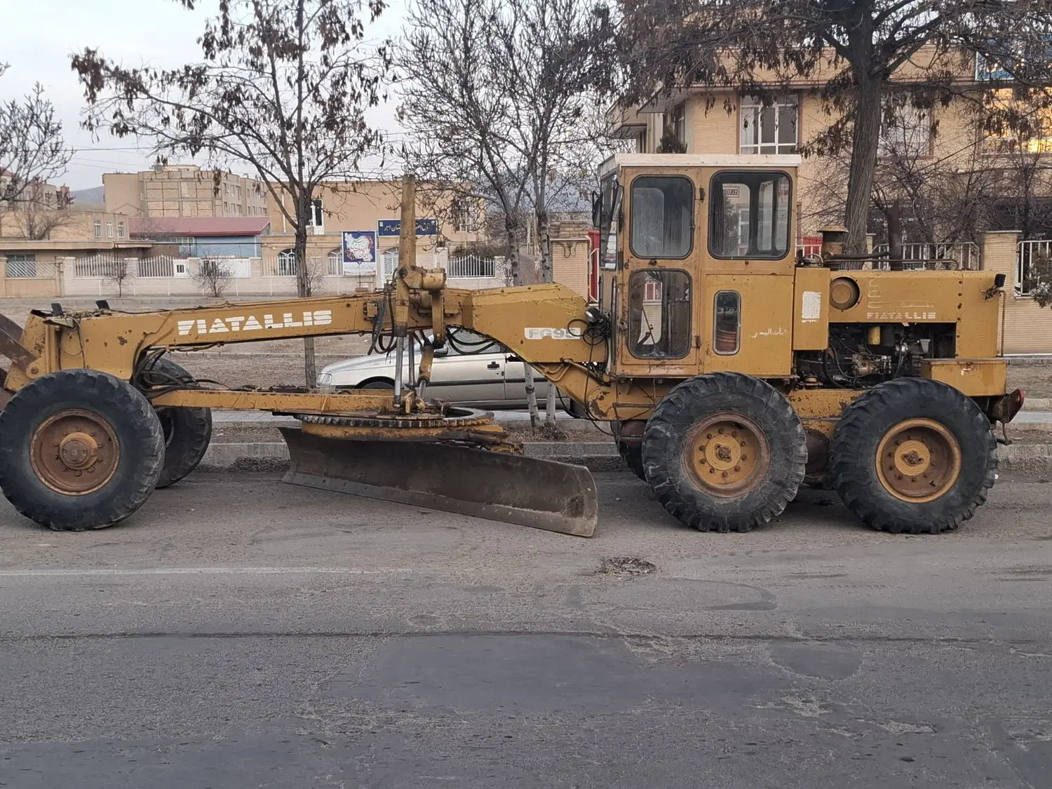 گریدر fg95|خودرو سنگین|تهران, امجدیه (خاقانی)|دیوار