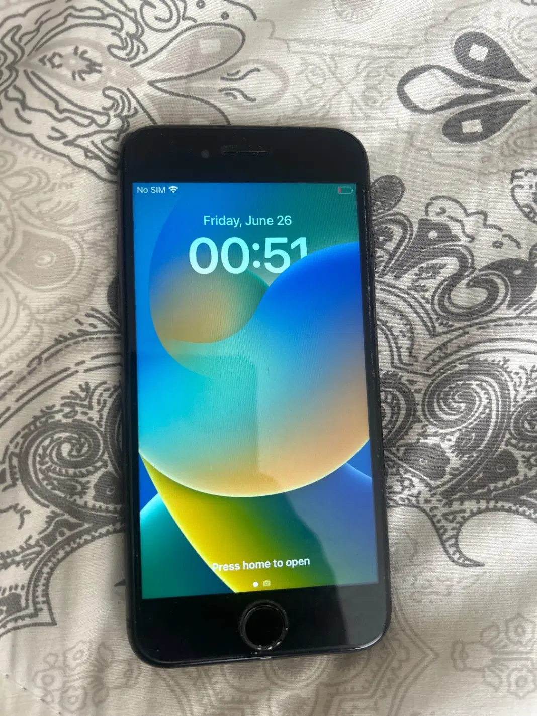 iPhone 8 64g|موبایل|تهران, نظامی گنجوی (توانیر)|دیوار
