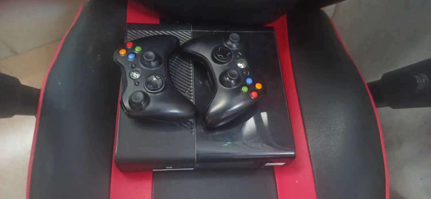 xbox 360 super slim|کنسول، بازی ویدئویی و آنلاین|اصفهان, برازنده|دیوار