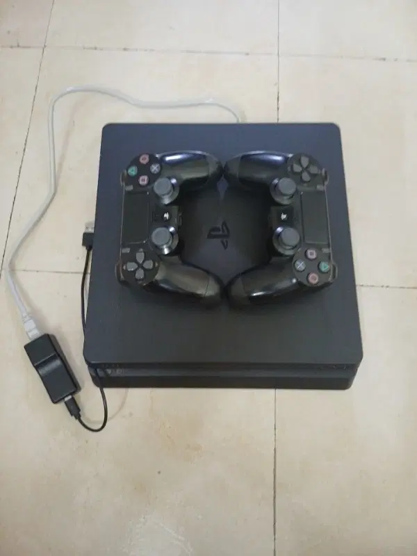 ps4 slim|کنسول، بازی ویدئویی و آنلاین|اسلام‌شهر, شهرک مفیدی|دیوار