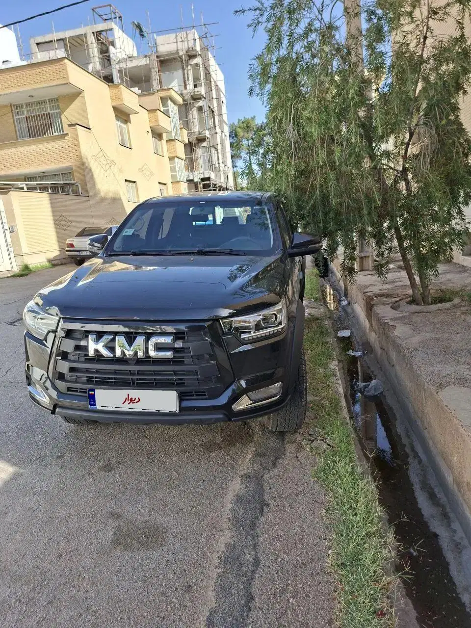 kmc t8  مدل ۴۰۳|خودرو سواری و وانت|شیراز, زرگری|دیوار