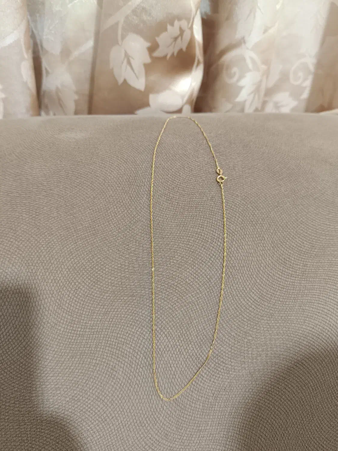 سکه پارسیان. زنجیر طلا|جواهرات|زنجان, |دیوار