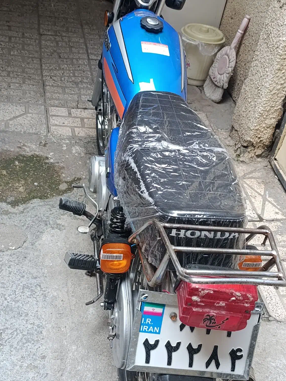 هندا ۱۲۵مدارک آماده انتقال بیمه یک سال|موتورسیکلت|مشهد, گلشور|دیوار