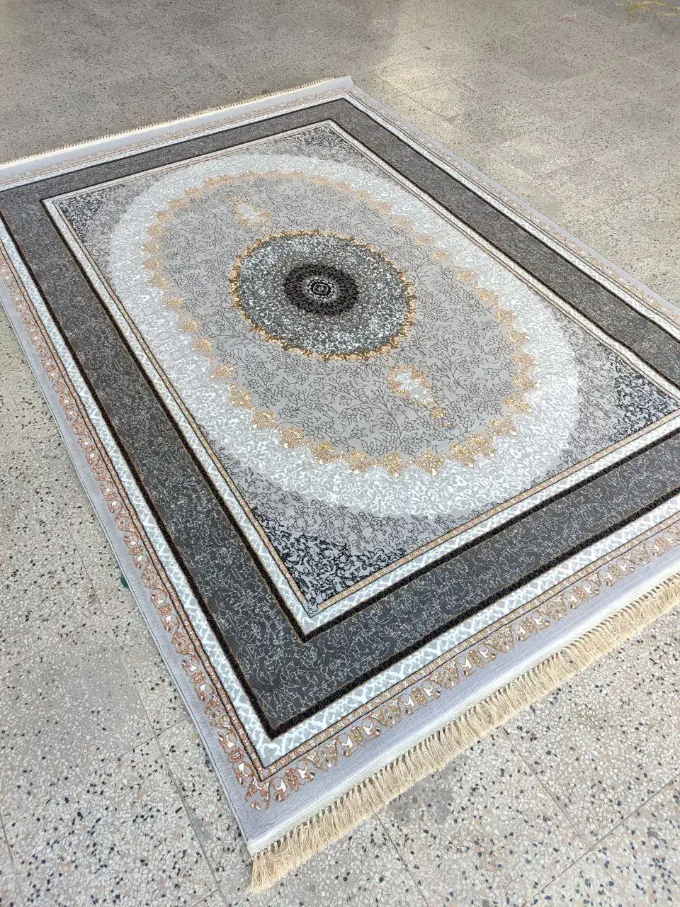 فرش نقشه ساحل نو ۱۲ - ۹ - ۶ متری (۱۵۰ طرح و رنگ)|فرش|شیراز, لاله|دیوار