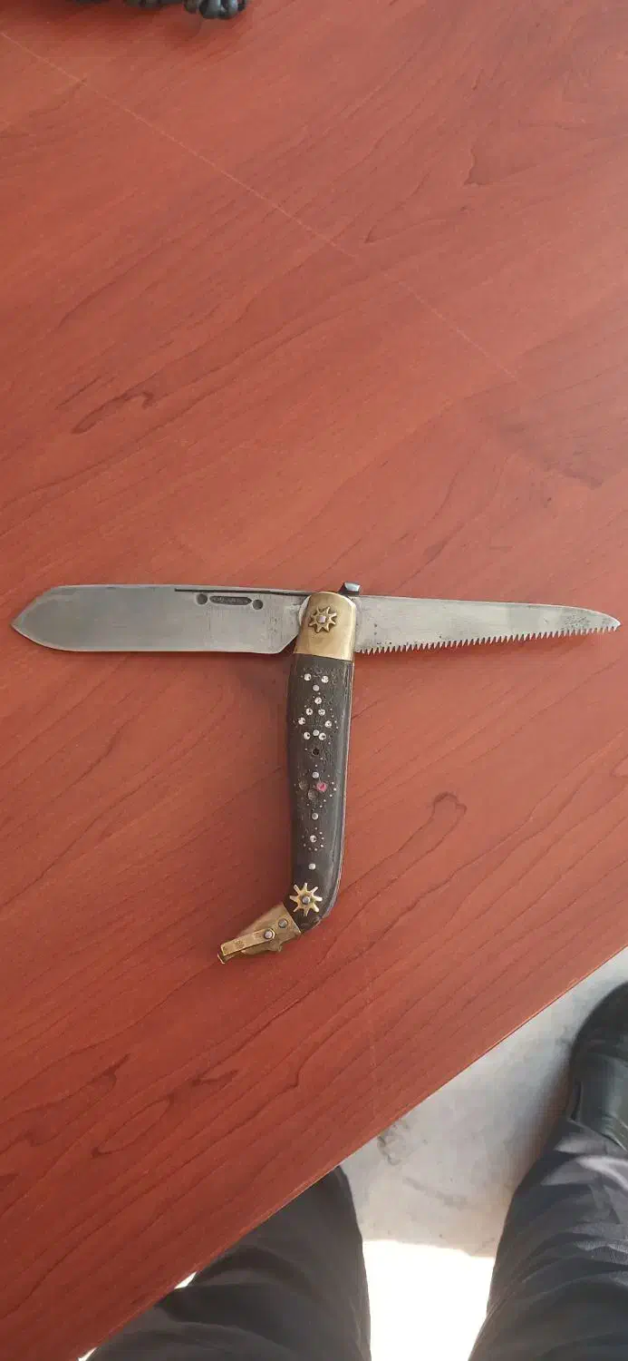 چاقو|کلکسیون اشیاء عتیقه|اصفهان, مصلی|دیوار