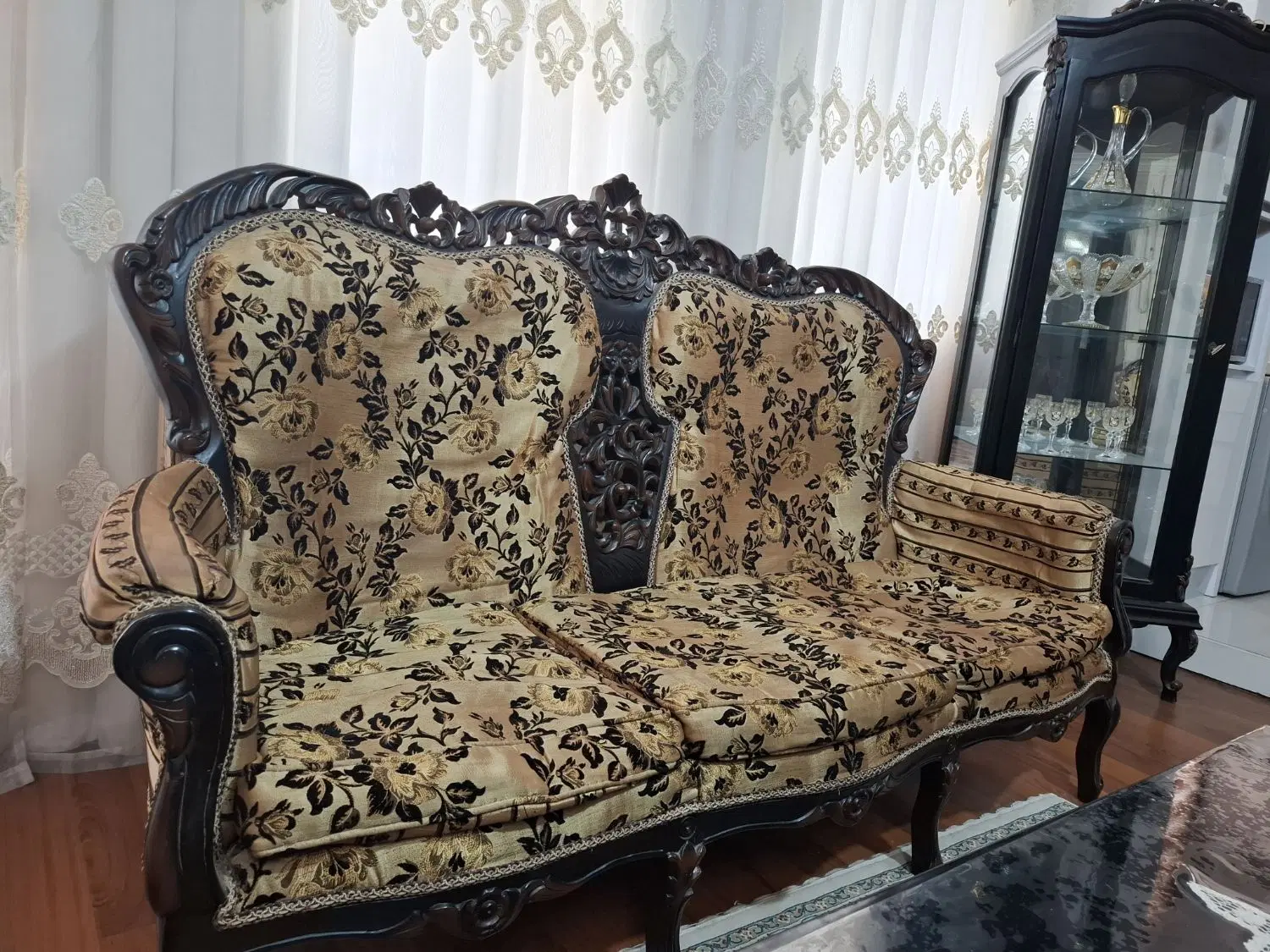 مبل|مبلمان خانگی و میز عسلی|قم, باسکول|دیوار