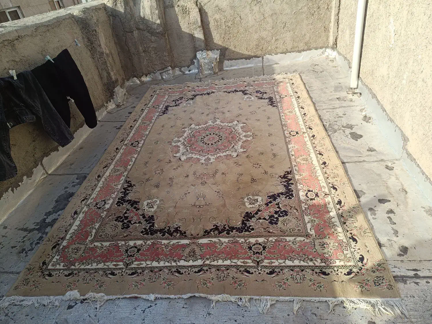 فرش|فرش|تهران, جیحون|دیوار