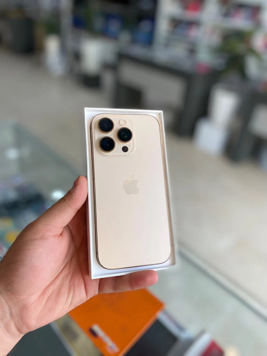iphone 16 pro|موبایل|مشهد, آزادشهر|دیوار