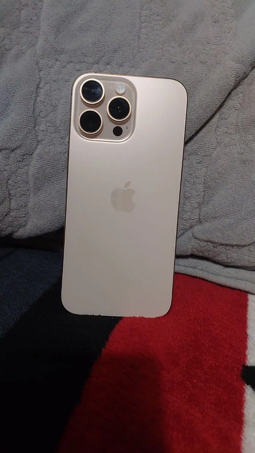 Iphone 16 pro max|موبایل|اراک, |دیوار