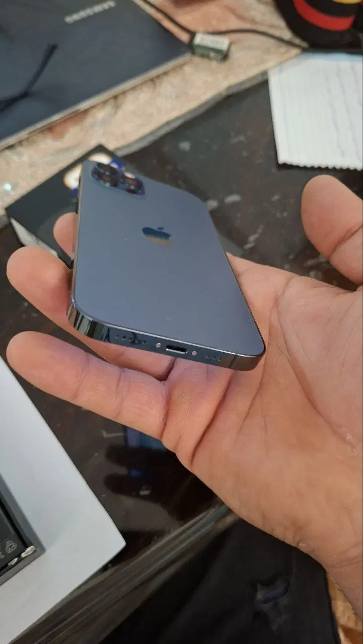 iphone 12 pro|موبایل|قم, شاه ابراهیم|دیوار