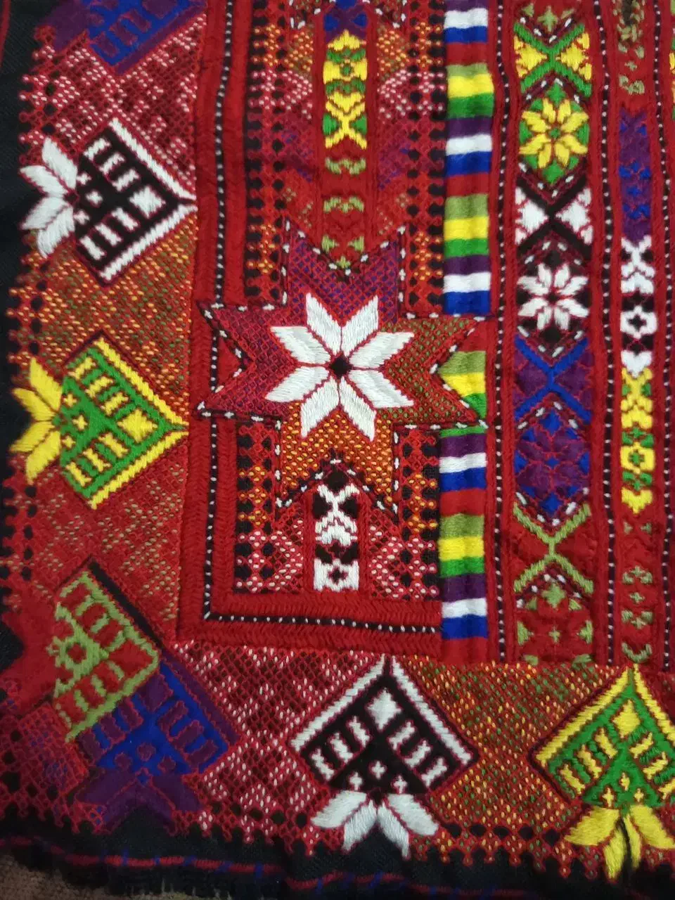 لباس|لباس|زاهدان, |دیوار