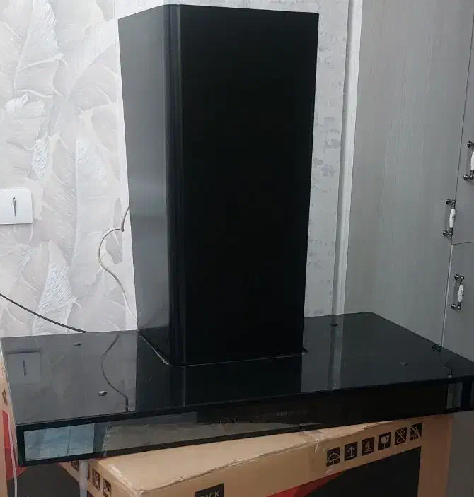 هود|هود|نظرآباد, نظرآباد|دیوار