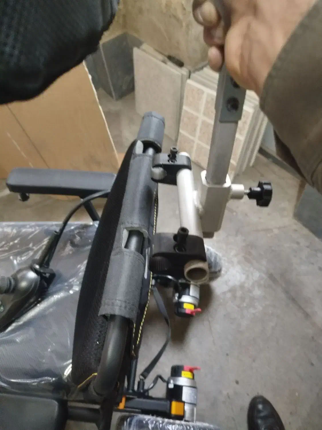 ویلچر برقی|پزشکی|ارومیه, |دیوار