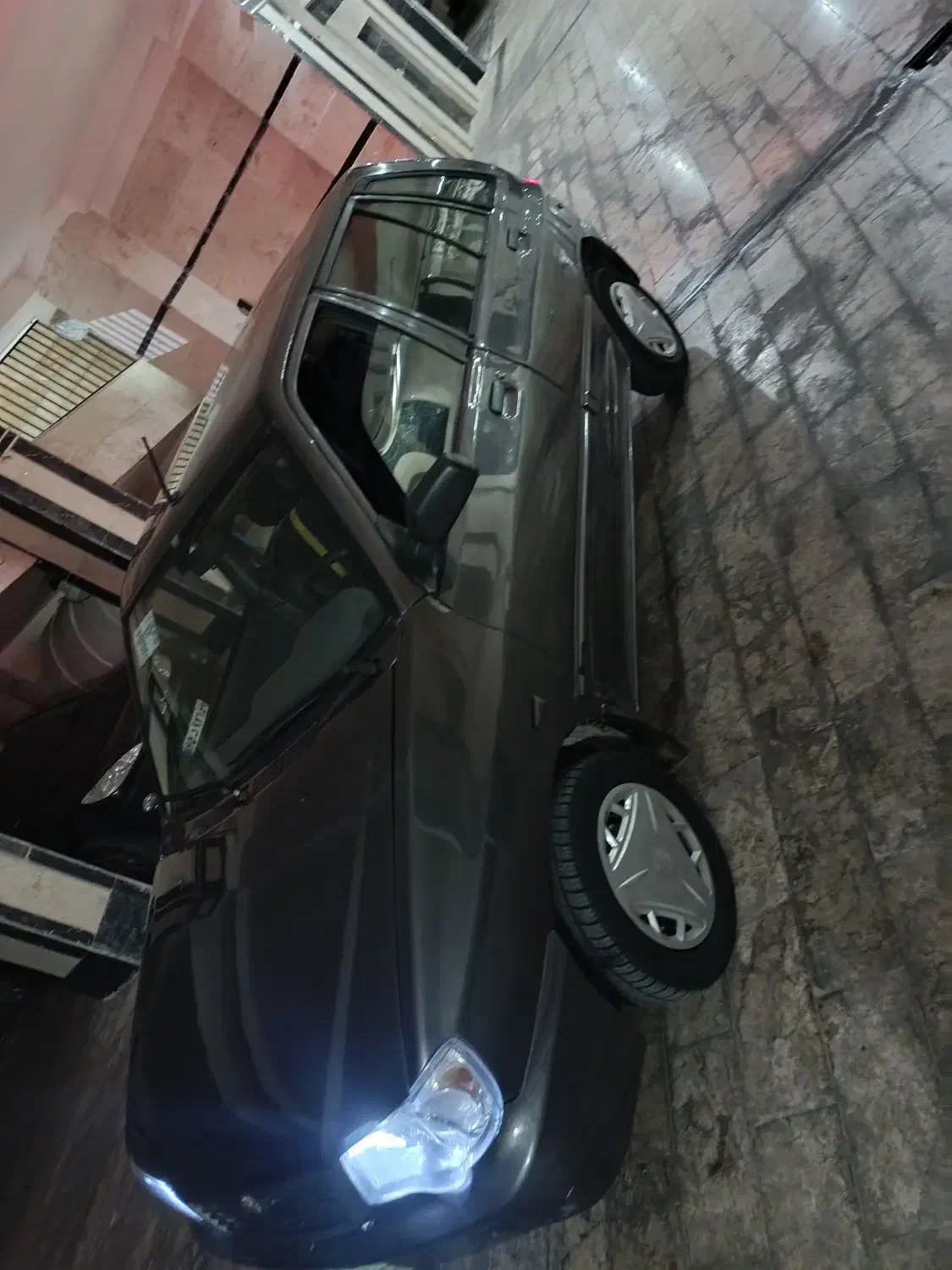 ۱۱۱مدل۹۰|خودرو سواری و وانت|گرگان, |دیوار