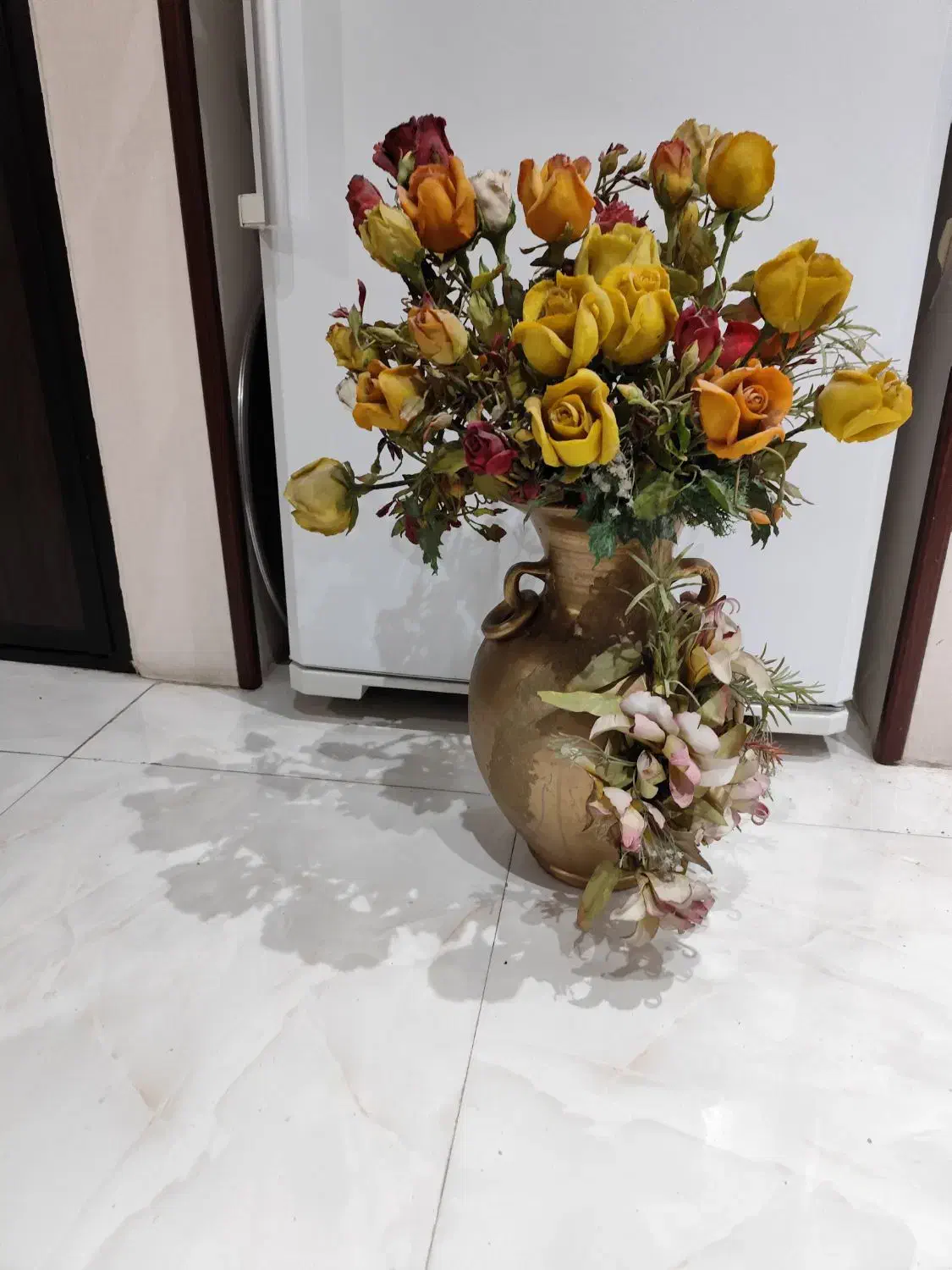 گل چینی|گل مصنوعی|تهران, امام حسین|دیوار