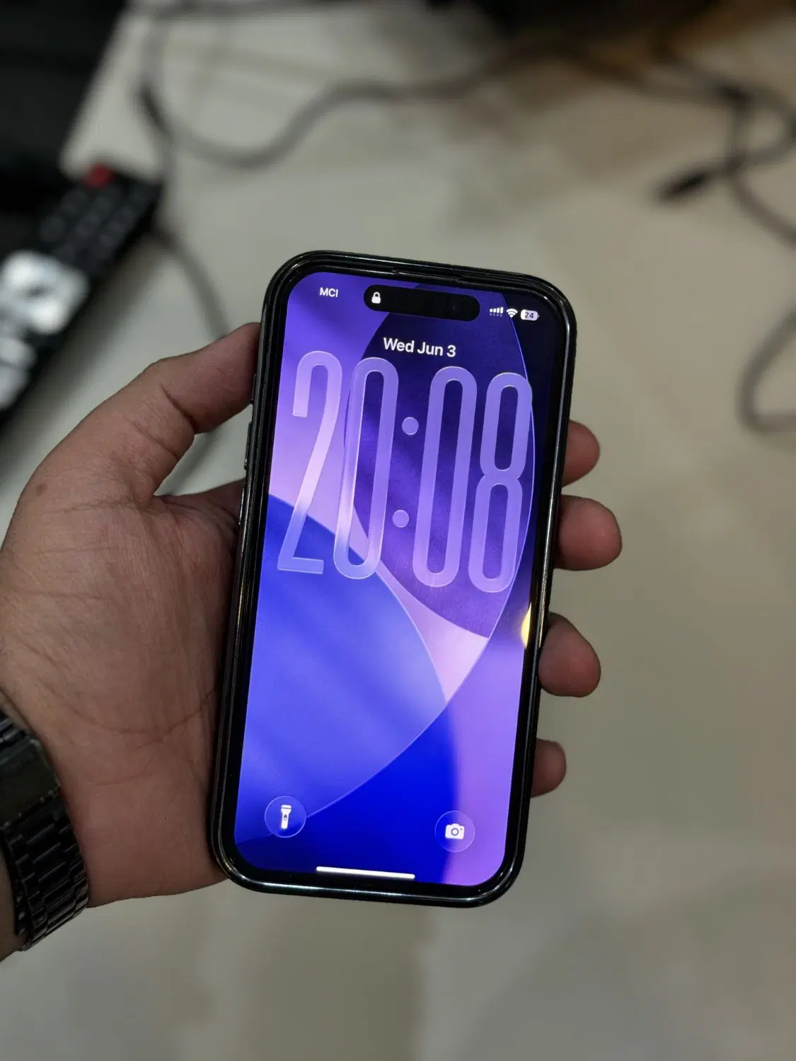 آیفون iPhon 15Pro|موبایل|قم, سالاریه|دیوار