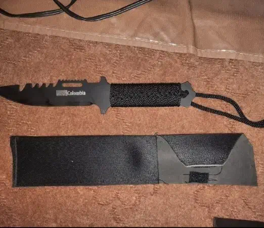 چاقو|کلکسیون اشیاء عتیقه|آبپخش, |دیوار