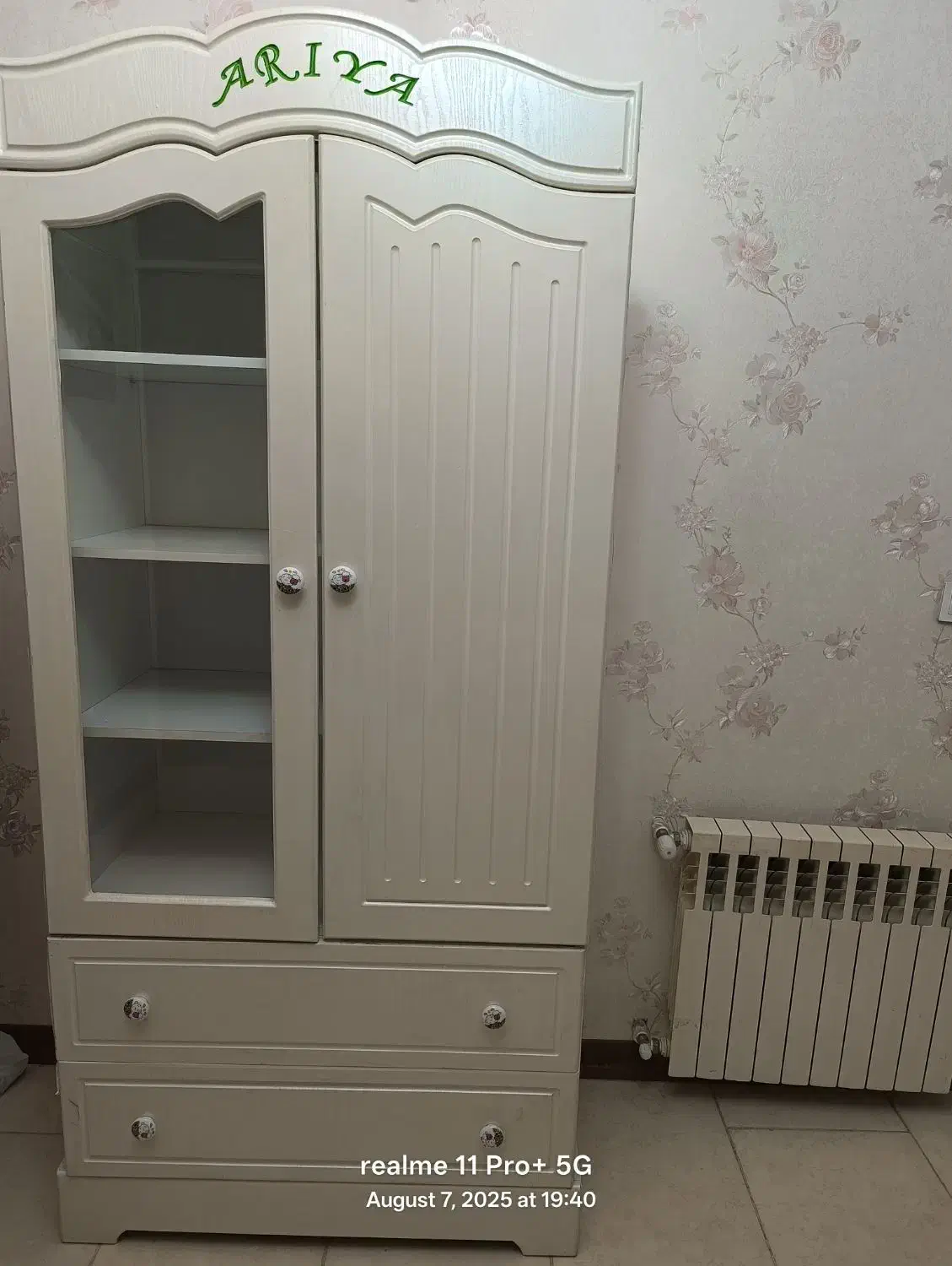 کمد|مبلمان خانگی و میز عسلی|باغستان, |دیوار