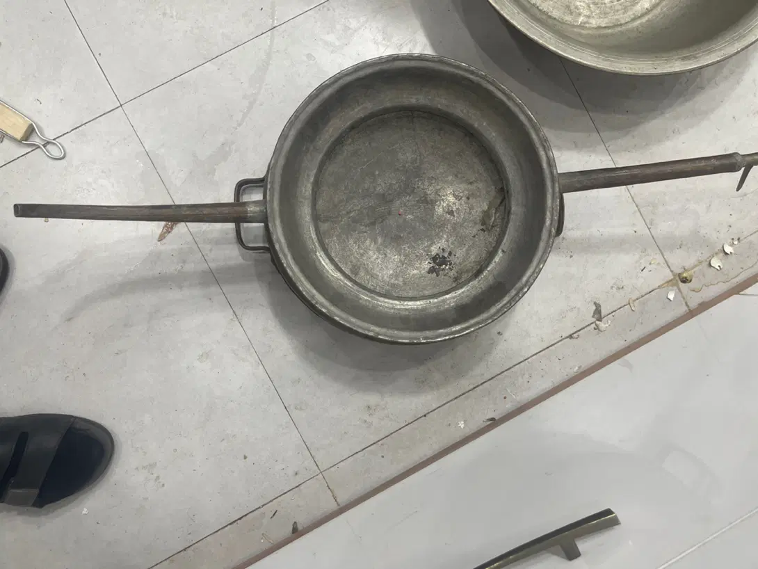 مس نیچه|ظروف پخت‌وپز|کرمان, |دیوار