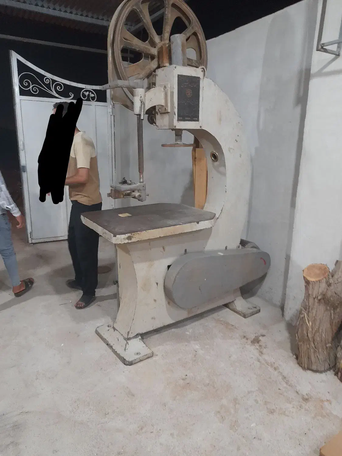 اره|ماشین‌آلات صنعتی|خورموج, |دیوار