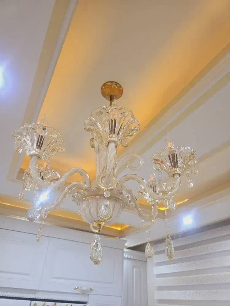 لوستر|لوستر و چراغ آویز|پاکدشت, پاکدشت (مامازند)|دیوار