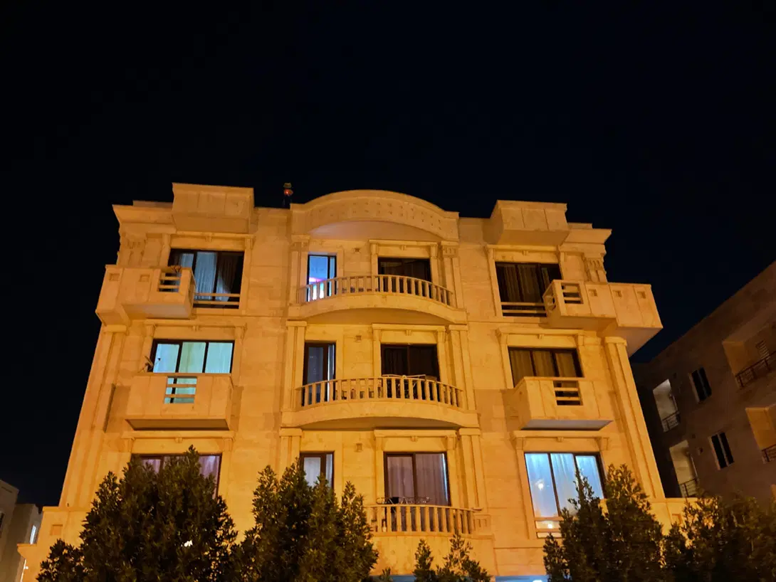 تصویر اصلی