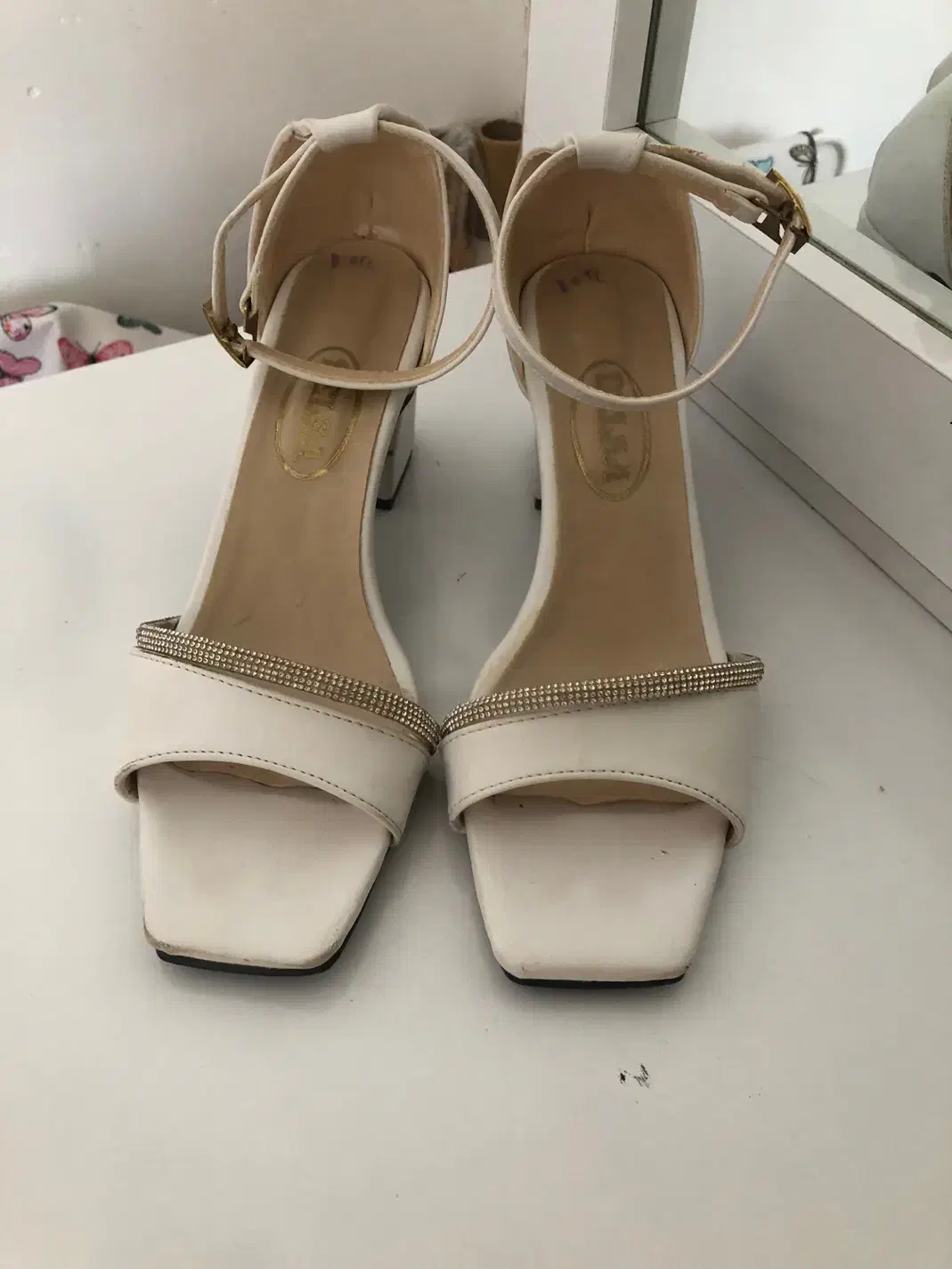 کفش مجلسی|کیف، کفش، کمربند|ایلام, |دیوار