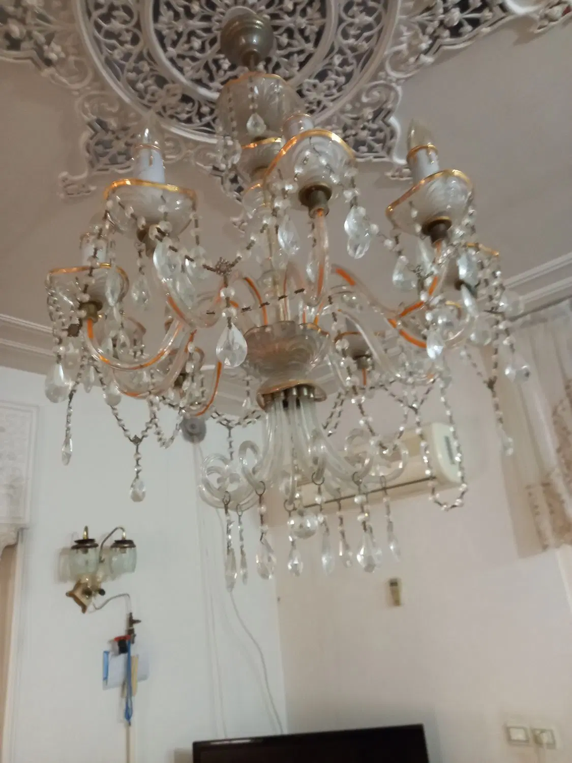 لوستر|لوستر و چراغ آویز|قم, نوقطار|دیوار