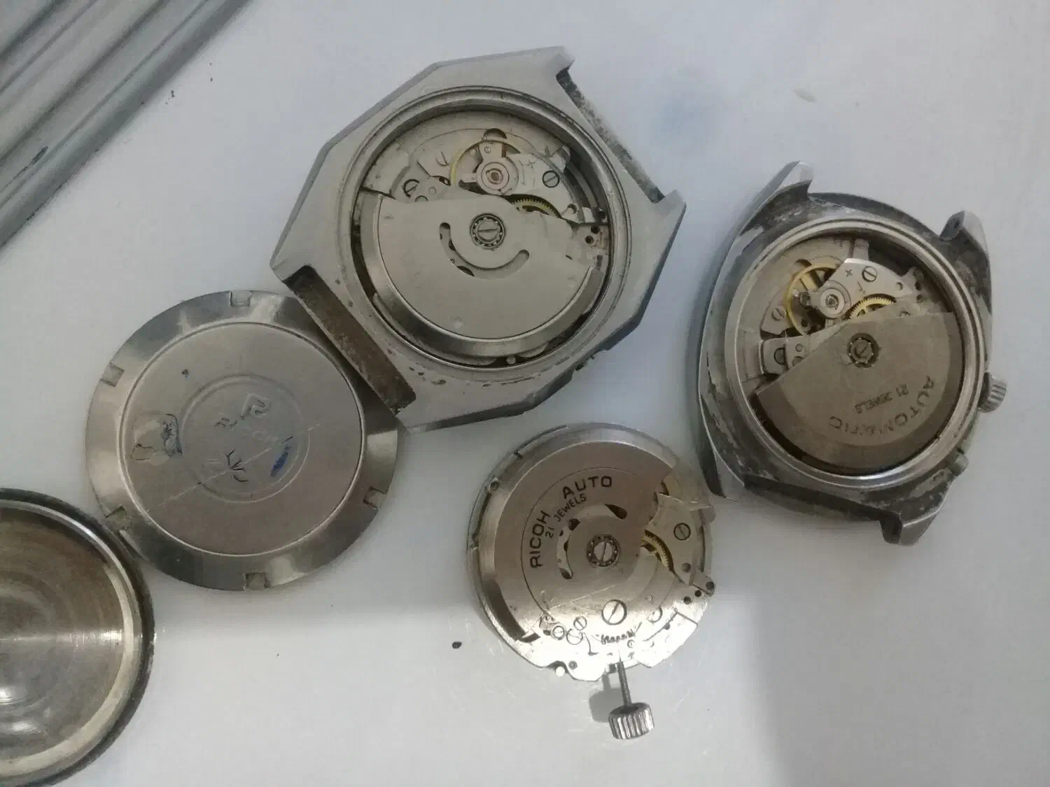 ساعت قدیمی|ساعت|شهر ری, دولت‌آباد|دیوار