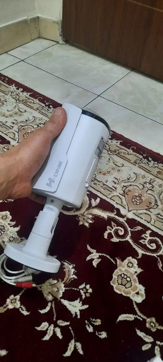 دوربین|دوربین مداربسته|تهران, خاک سفید|دیوار