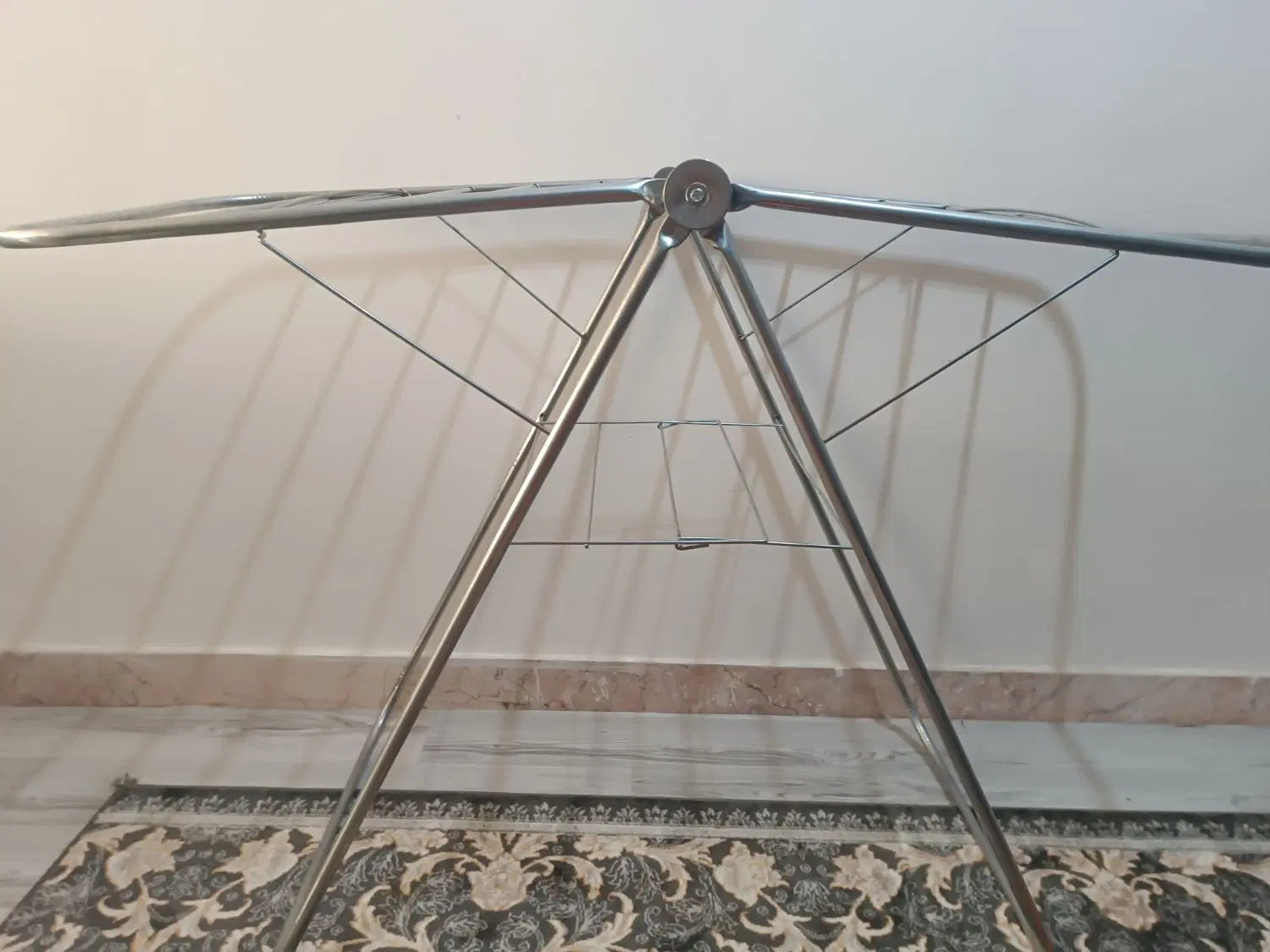 بند رخت|بندرخت و رختآویز|لاهیجان, کوی آزادگان|دیوار