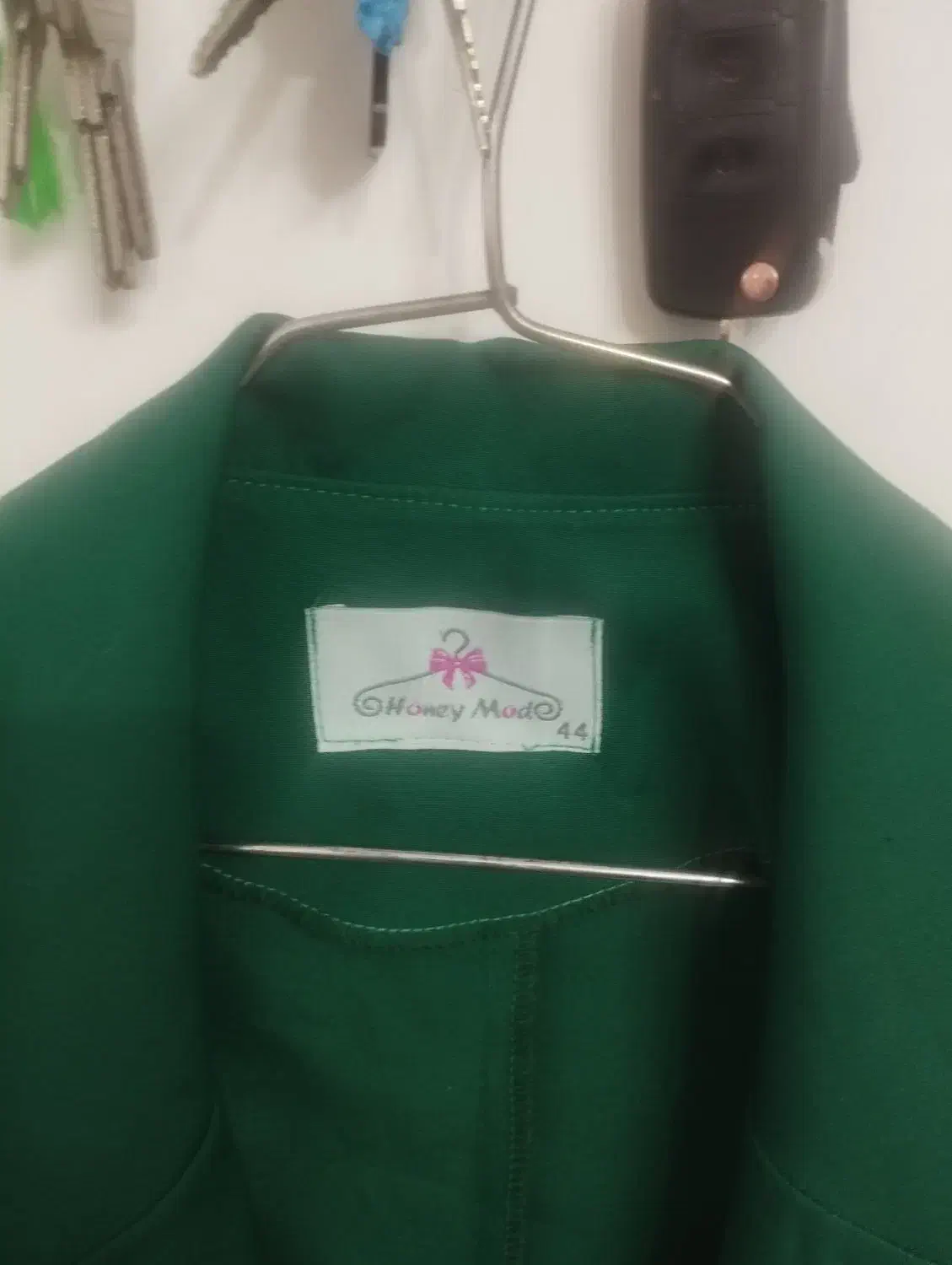 کت. تک|لباس|خزل, |دیوار