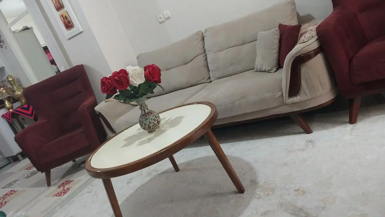 مبل|مبلمان خانگی و میز عسلی|کرج, حصارک بالا|دیوار