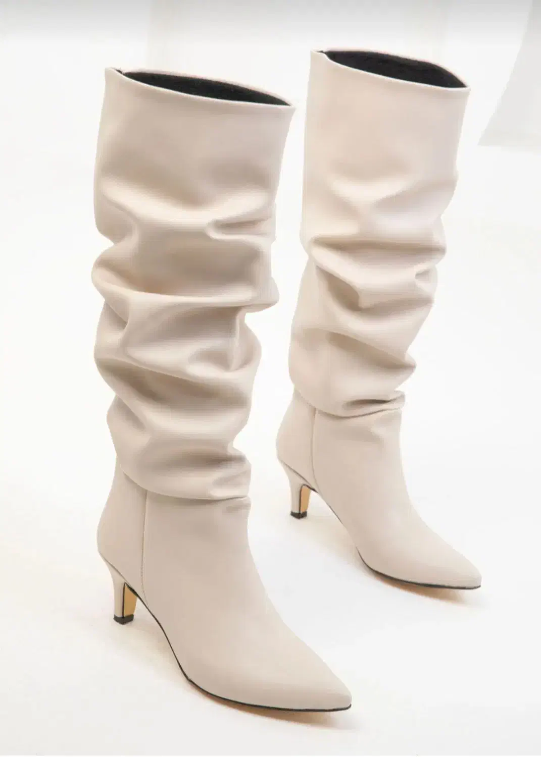 چکمه ترک|کیف، کفش، کمربند|کیش, |دیوار