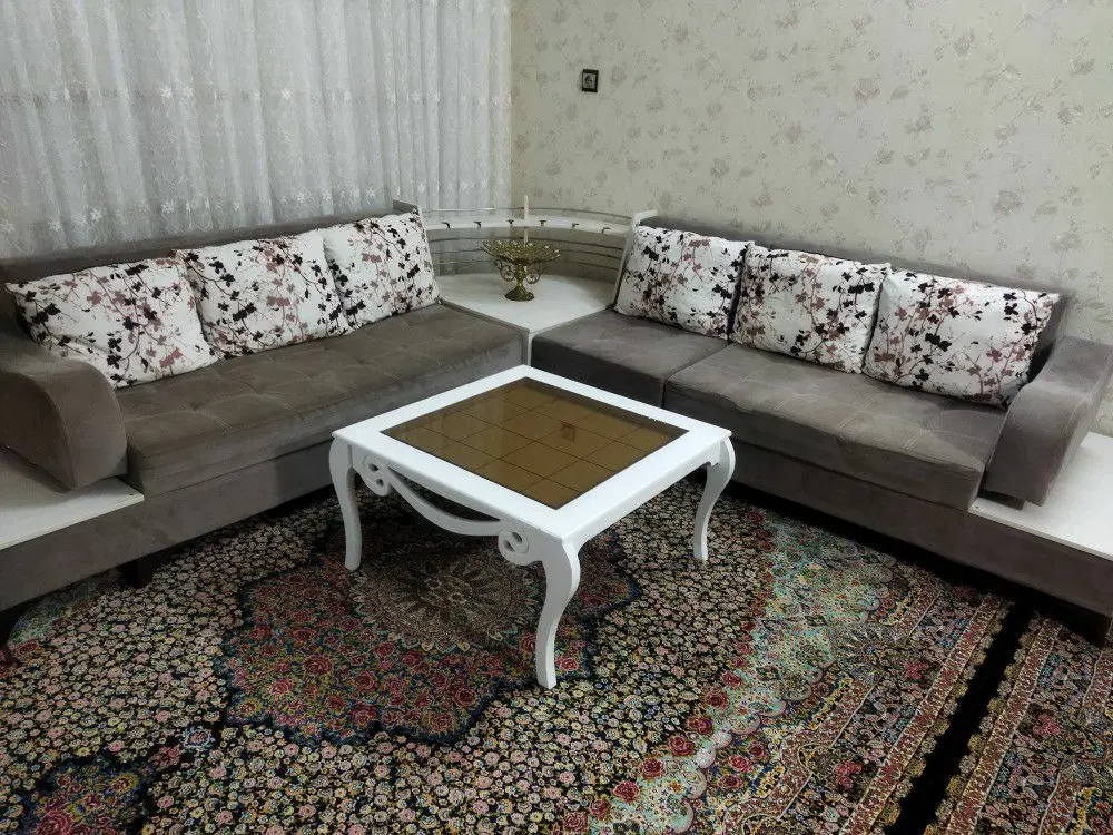 مبل ال|مبلمان خانگی و میز عسلی|لالجین, |دیوار