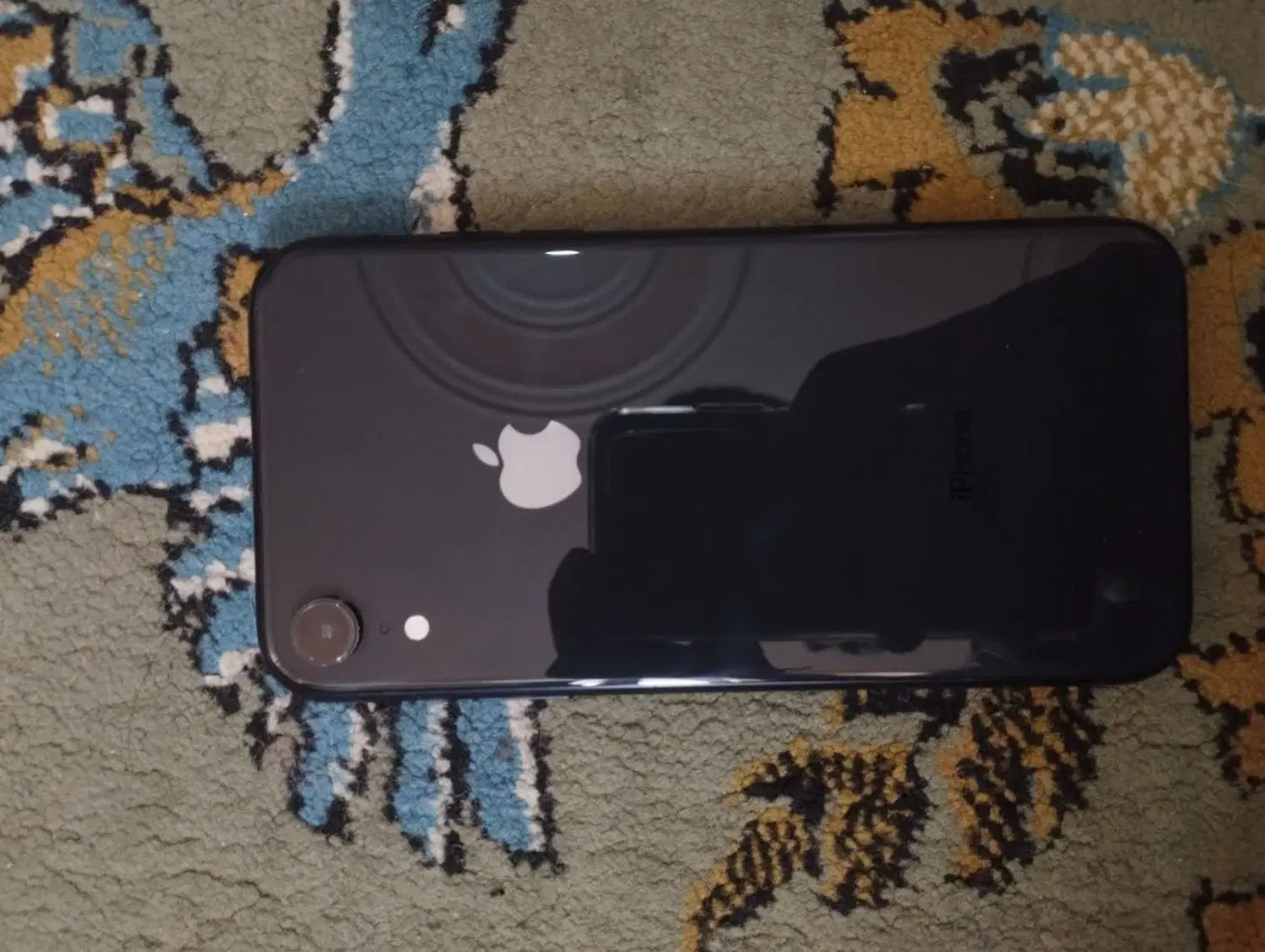 iphone xr 64g 2 sim آیفون|موبایل|اصفهان, باغ دریاچه|دیوار