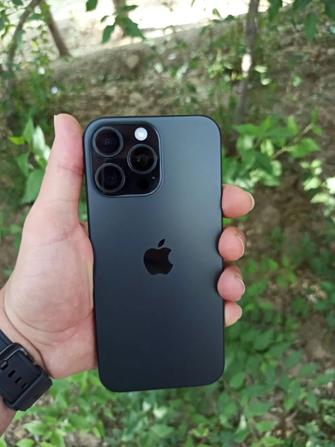 iPhone 16 Pro Max|موبایل|اراک, |دیوار