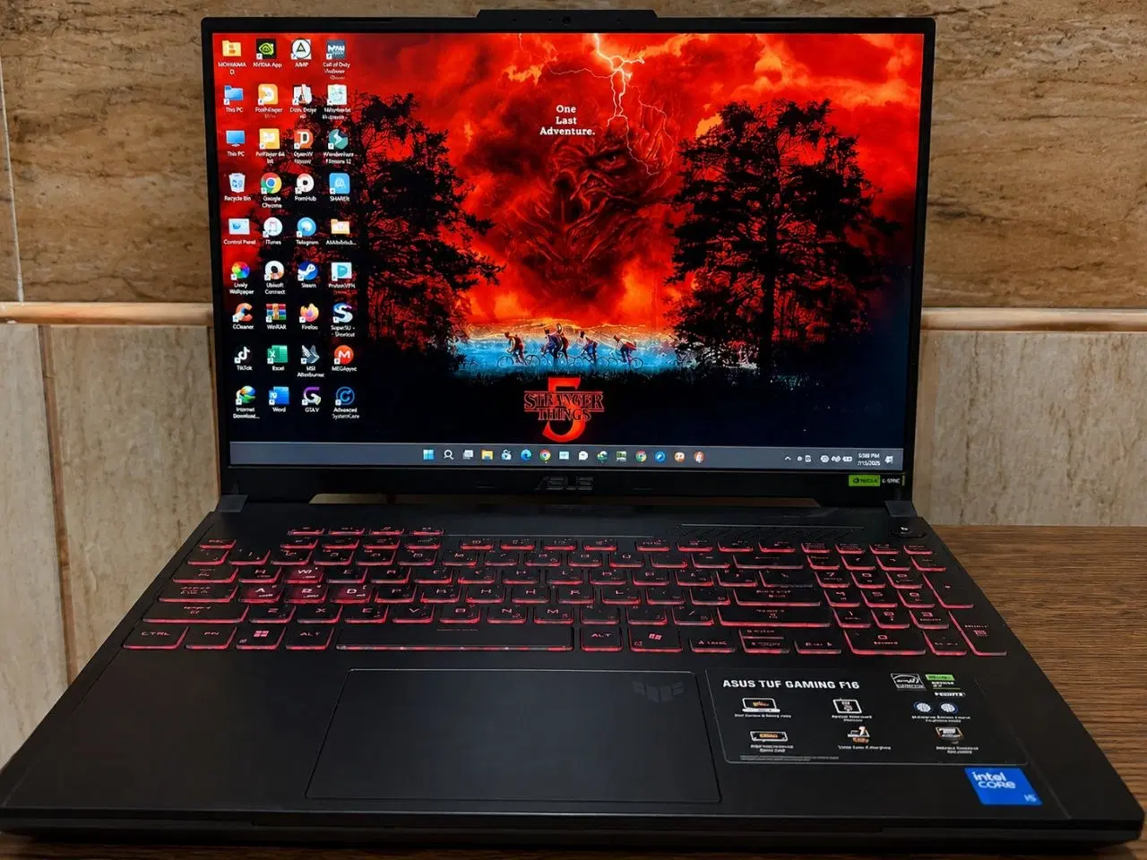 ASUS TUF GAMING F16|رایانه همراه|میناب, |دیوار