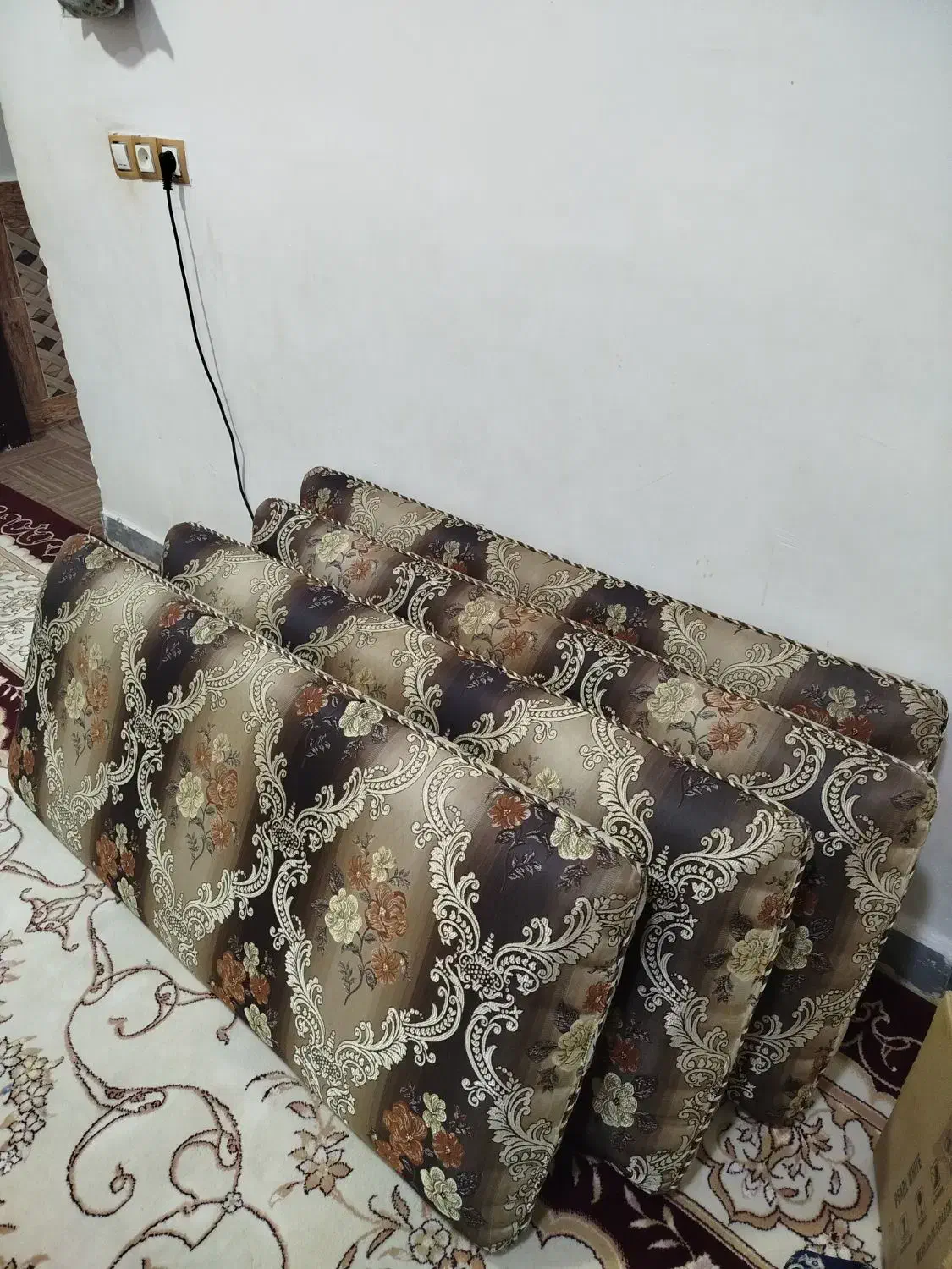 پشتی|پشتی|اندیمشک, |دیوار