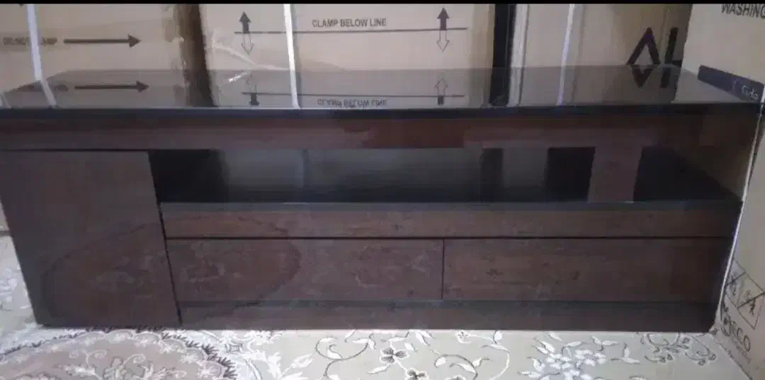 میز تلویزیون|میز تلویزیون|تربت جام, والفجر|دیوار