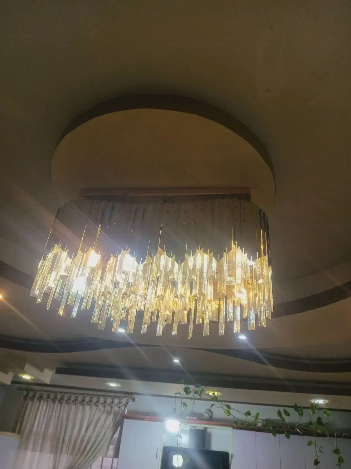 لوستر|لوستر و چراغ آویز|رشت, شهرک صبا|دیوار