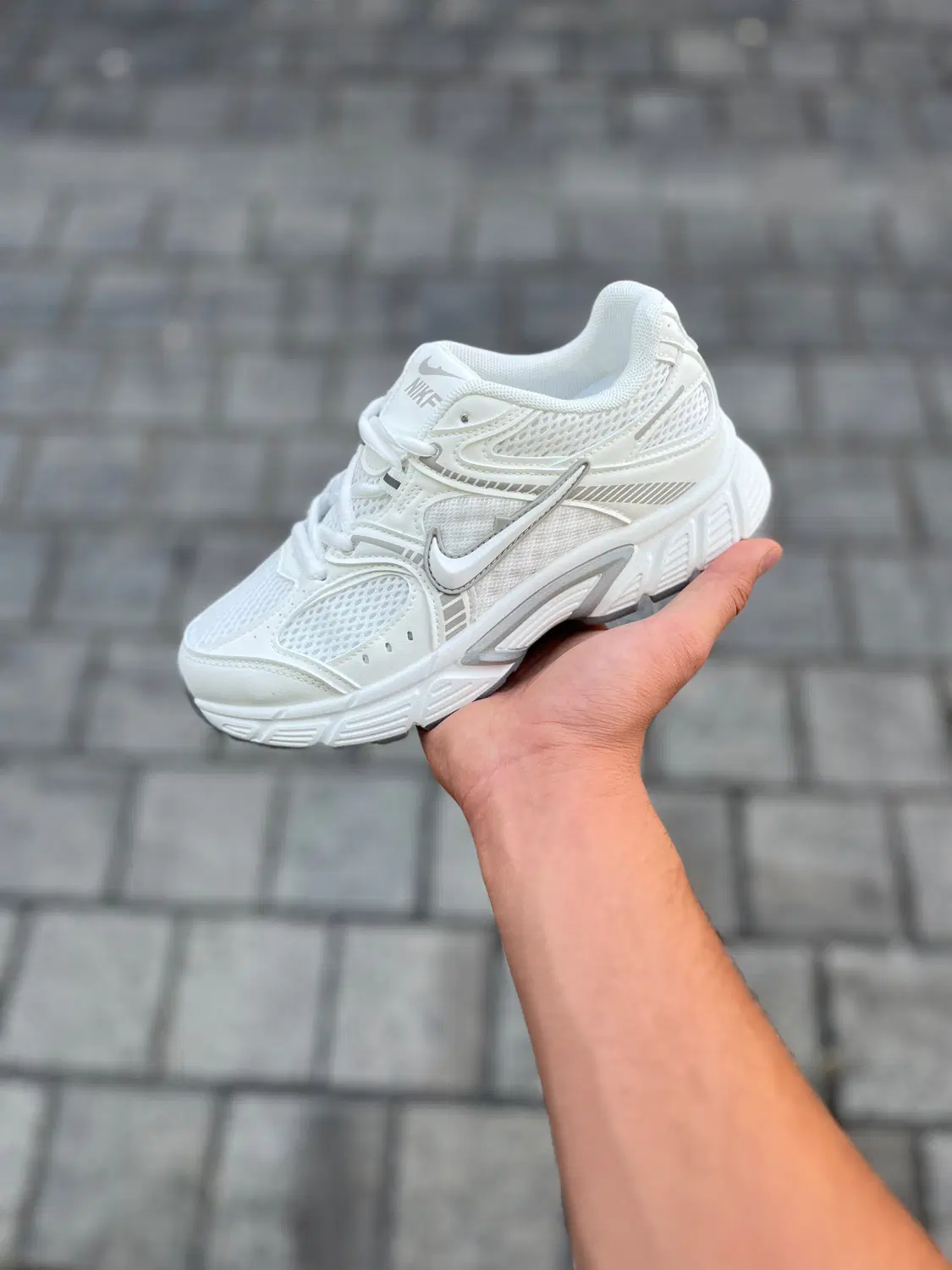 Nike V5K|کیف، کفش، کمربند|تهران, هاشم‌آباد (شهرری)|دیوار