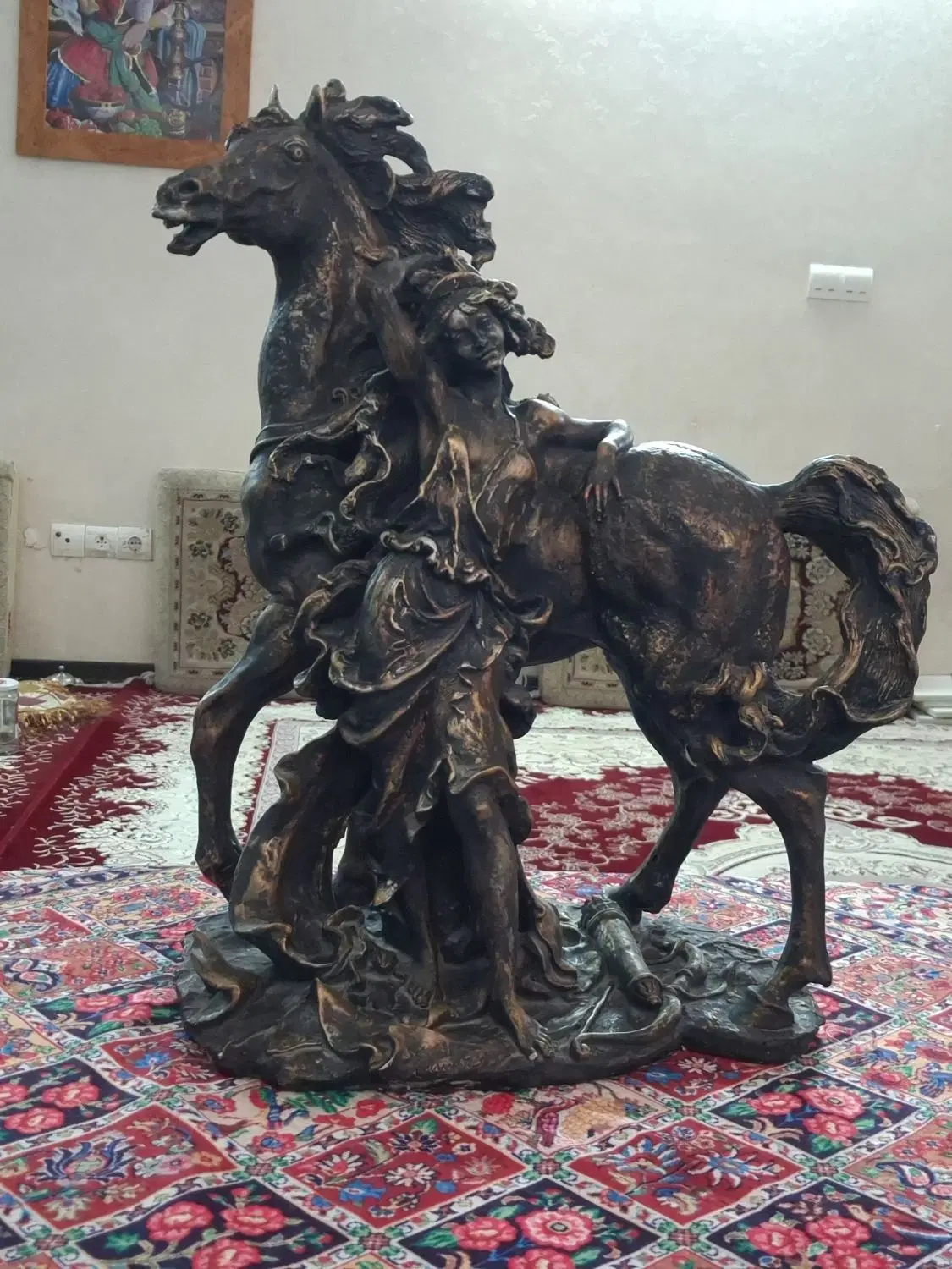 مجسمه|مجسمه، تندیس، ماکت|قم, سعادتی|دیوار