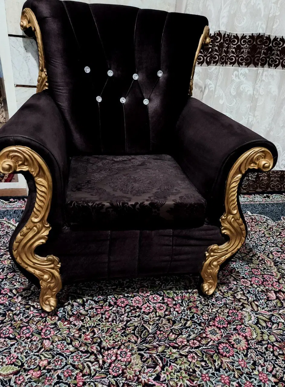 مبل|مبلمان خانگی و میز عسلی|انار, |دیوار